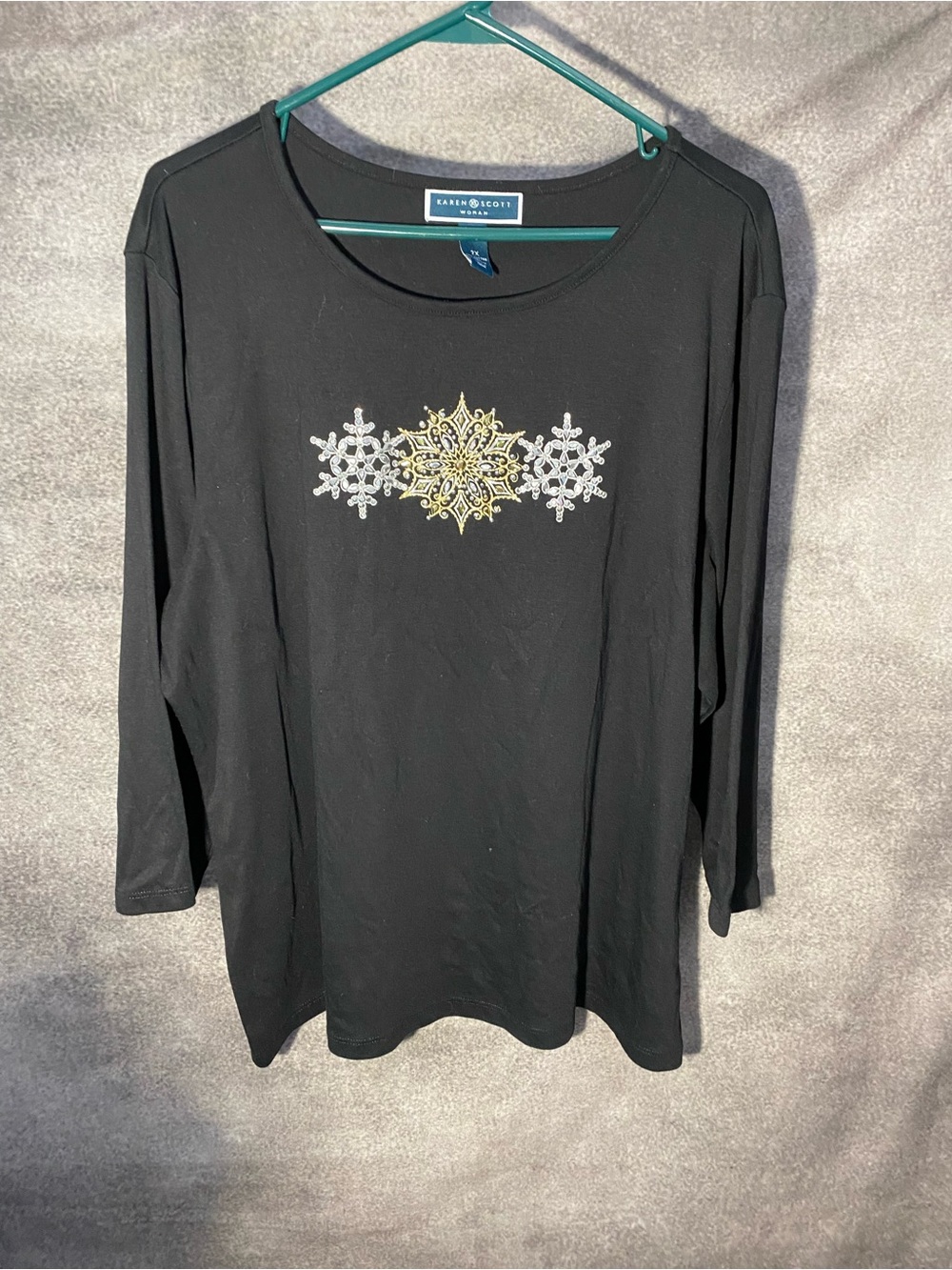 Karen Scott Plus Size 2X Black Top Rhinestone Crystal Snowflake Holiday Winter
